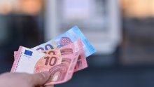 Članovima mirovinskih fondova vraćeno oko 8 milijuna eura naknade za upravljanje