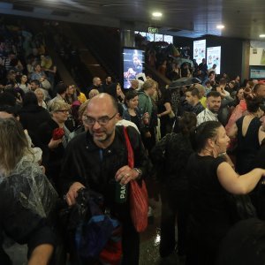Olujno nevrijeme prekinulo koncert Damira Urbana