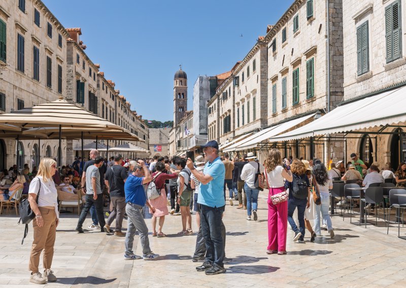 Hoće li nas visoke cijene skupo koštati? Zabilježen veliki pad dolazaka i noćenja turista