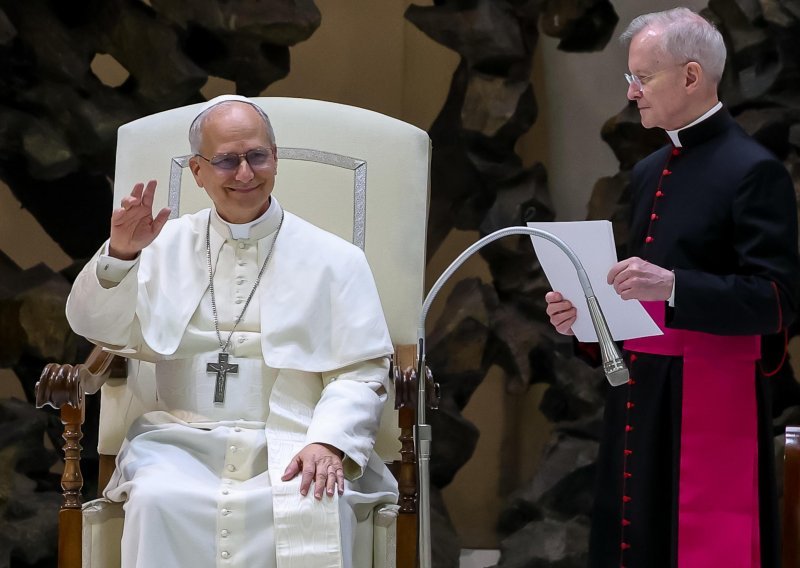 Papa Lav XIV. dva je sata zvao brata na telefon - njegova reakcija je neprocjenjiva