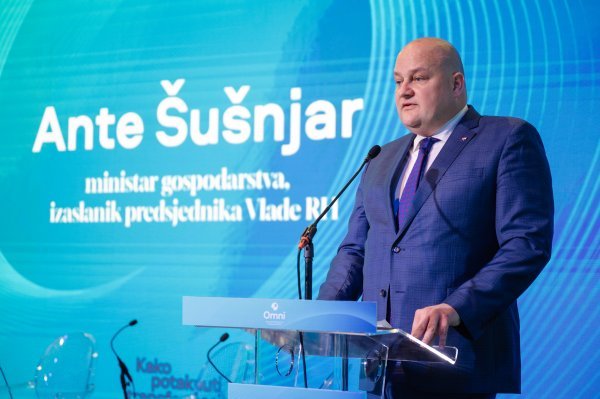 Ministar gospodarstva Ante Šušnjar